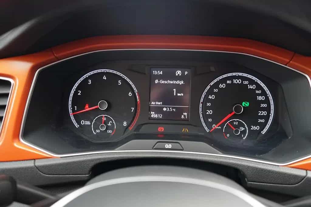 Volkswagen T-Roc 1.5 TSI DSG Style LED Standheizung PDC 07/2019-photo-22