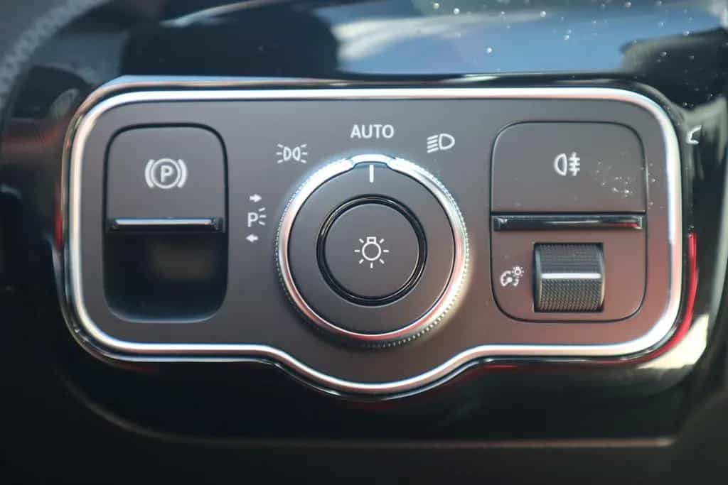 Mercedes-Benz CLA-Class 200 Progressive LED Navi Tempomat Spurhalte 12/2019-photo-16