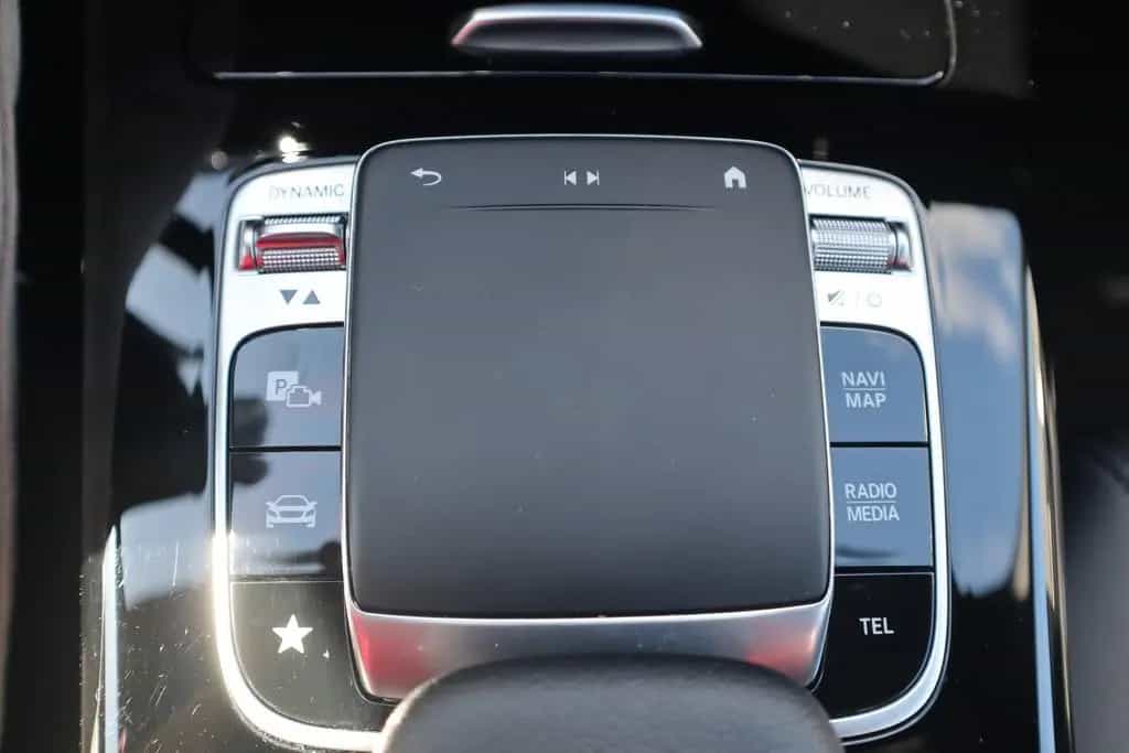 Mercedes-Benz CLA-Class 200 Progressive LED Navi Tempomat Spurhalte 12/2019-photo-29