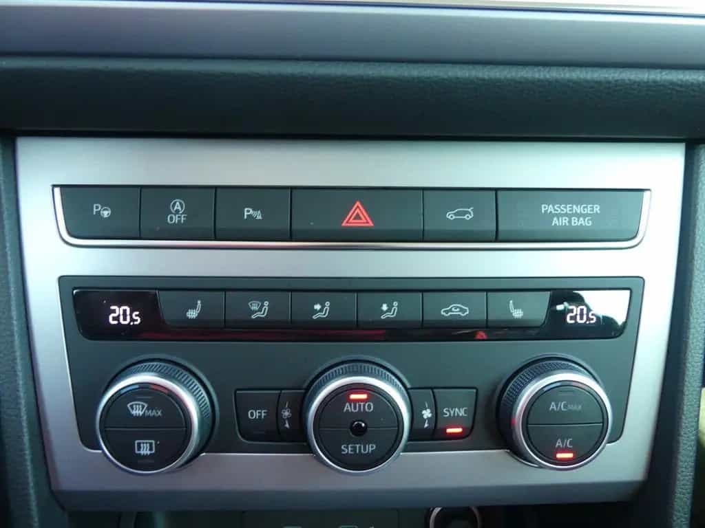 Seat Ateca 1.5 FR DSG LED Navi ACC Kamera Sitzheizung 04/2023-photo-20