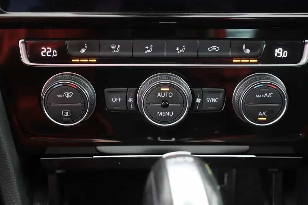 Volkswagen Golf VII Variant 1.0 TSI DSG Join LED Navi ACC 05/2019-photo-11