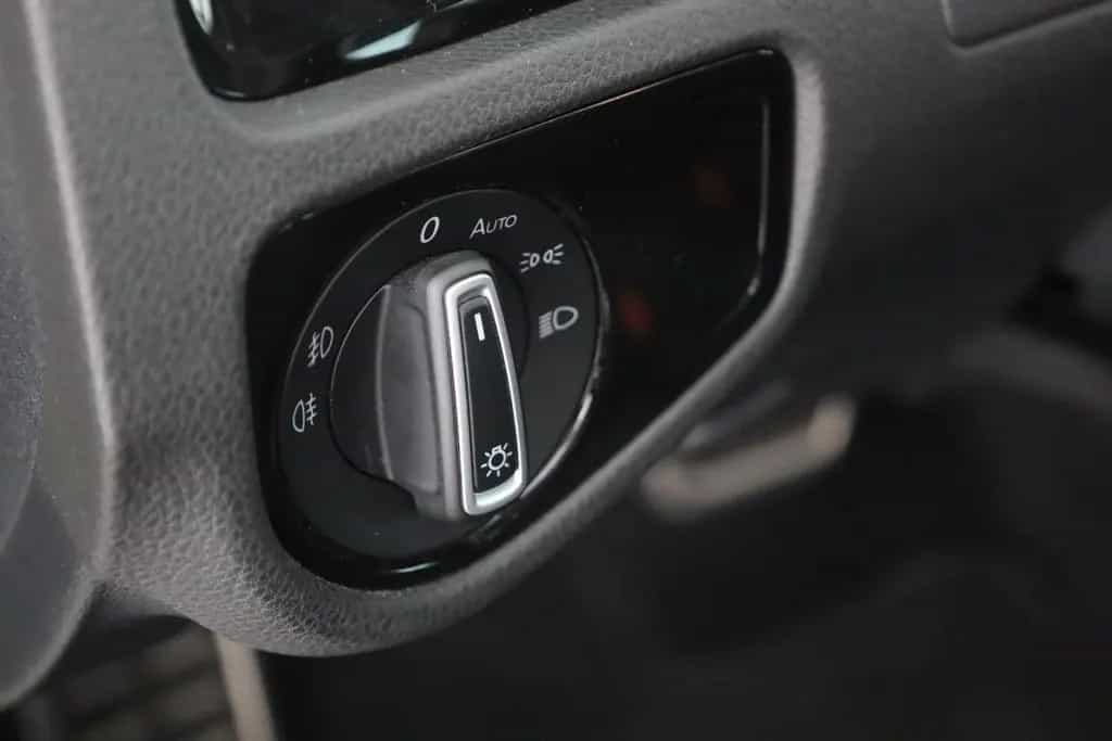 Volkswagen Golf VII Variant 1.0 TSI DSG Join LED Navi ACC 05/2019-photo-19