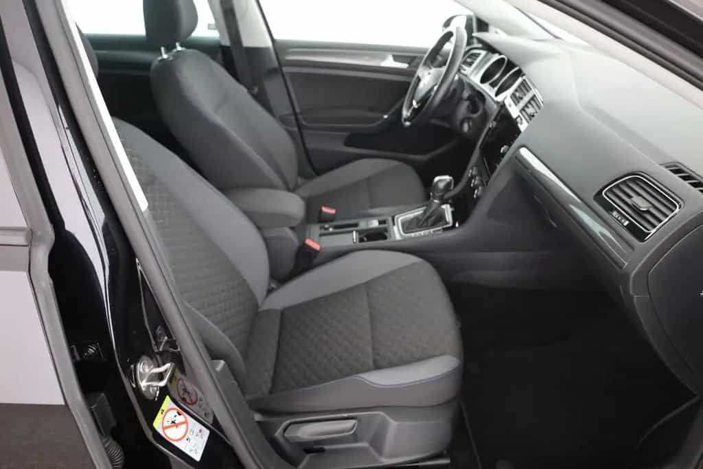 Volkswagen Golf VII Variant 1.0 TSI DSG Join LED Navi ACC 05/2019-photo-22