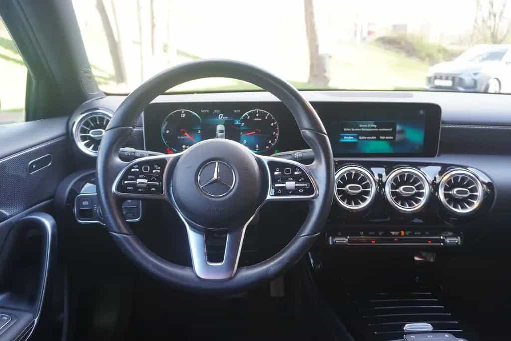 Mercedes-Benz A 180 A180 Progressive 10/2020-photo-14