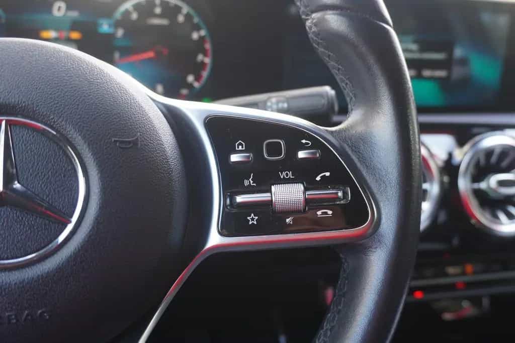 Mercedes-Benz A 180 A180 Progressive 10/2020-photo-18