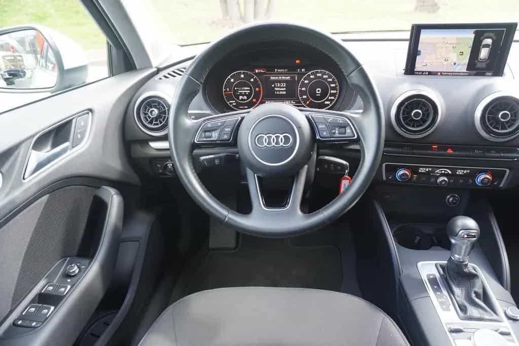 Audi A3 Sportback 1.6 TDI 11/2018-photo-14