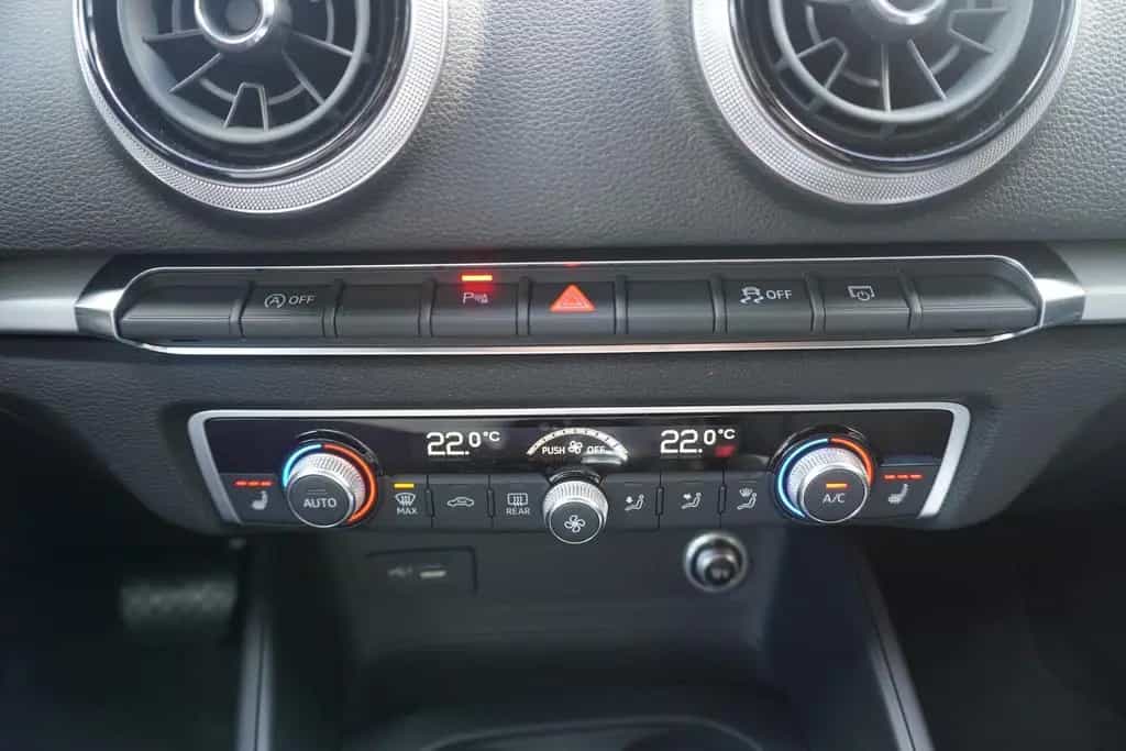 Audi A3 Sportback 1.6 TDI 11/2018-photo-20
