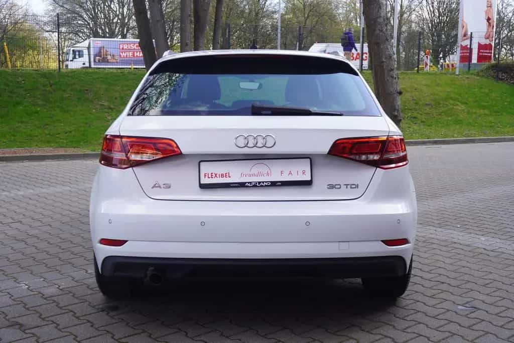 Audi A3 Sportback 1.6 TDI 11/2018-photo-6