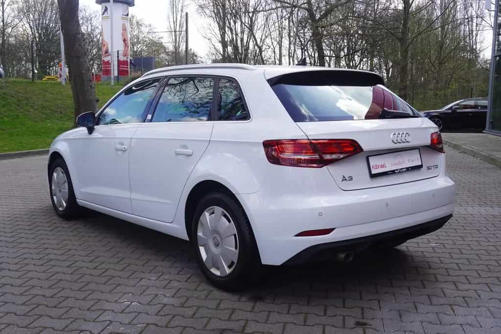 Audi A3 Sportback 1.6 TDI 11/2018-photo-7