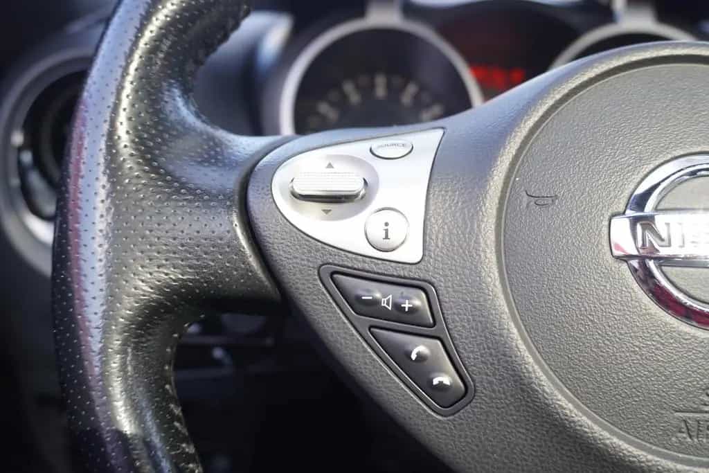 Nissan Juke 1.2 N-Connecta Klimaaut. Standheizung Navi 01/2018-photo-25