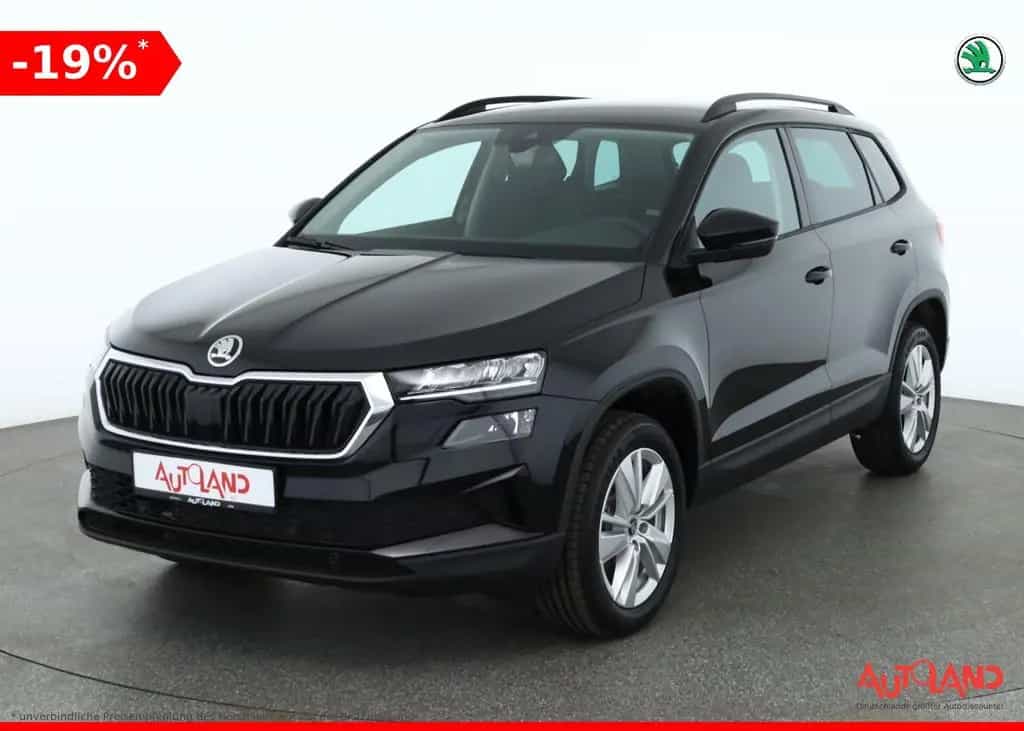 Skoda Karoq 1.5 TSI DSG LED ACC Navi Kamera AHK 02/2026-photo-0