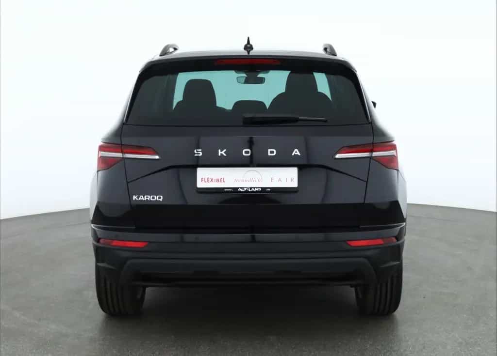 Skoda Karoq 1.5 TSI DSG LED ACC Navi Kamera AHK 02/2026-photo-3