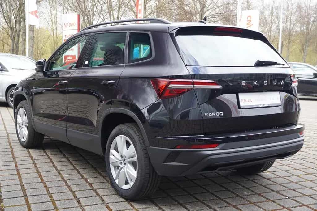 Skoda Karoq 1.5 TSI DSG LED ACC Navi Kamera AHK 02/2026-photo-31