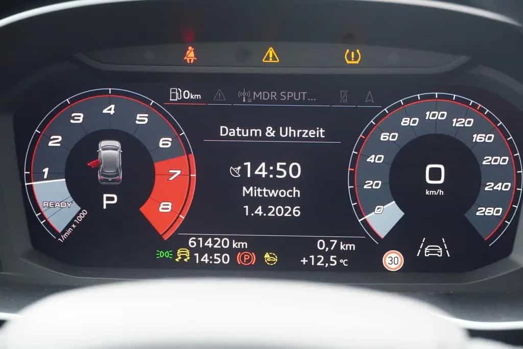 Audi Q3 35 TFSI advanced LED Navi Tempomat AHK Kamera 03/2021-photo-23