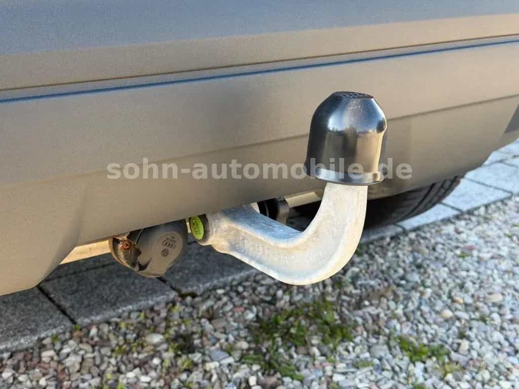Audi Q2 35 TDI AUTOMATIK/Navi/Virtual/ACC/RFK/SHZ/AHK 09/2019-photo-14