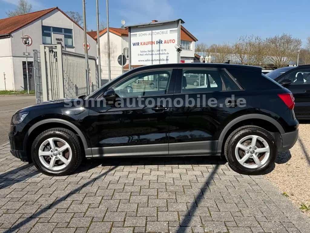 Audi Q2 35 TDI AUTOMATIK/Navi/Virtual/ACC/RFK/SHZ/AHK 09/2019-photo-15