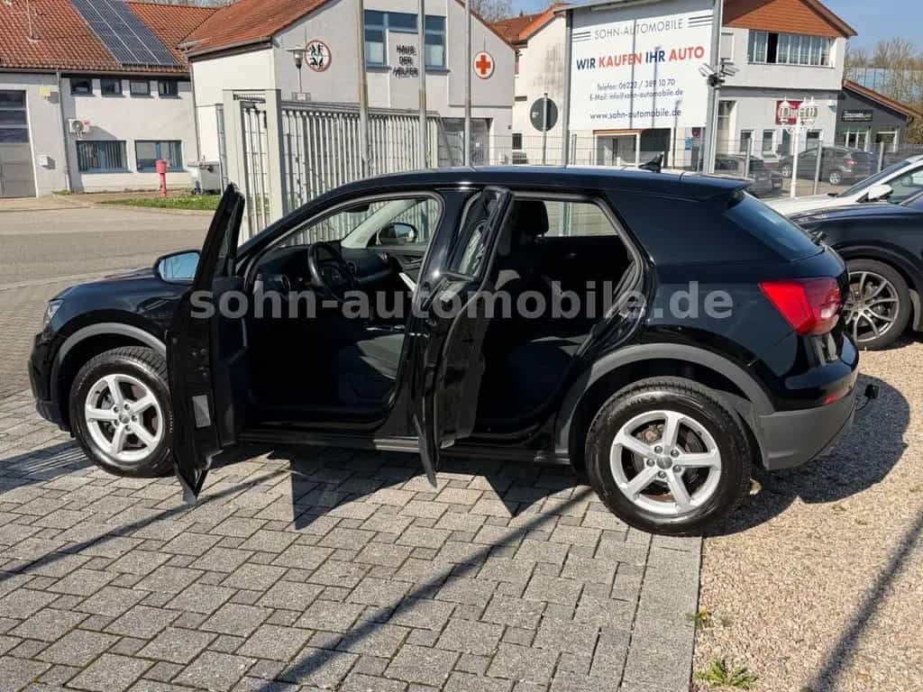 Audi Q2 35 TDI AUTOMATIK/Navi/Virtual/ACC/RFK/SHZ/AHK 09/2019-photo-16