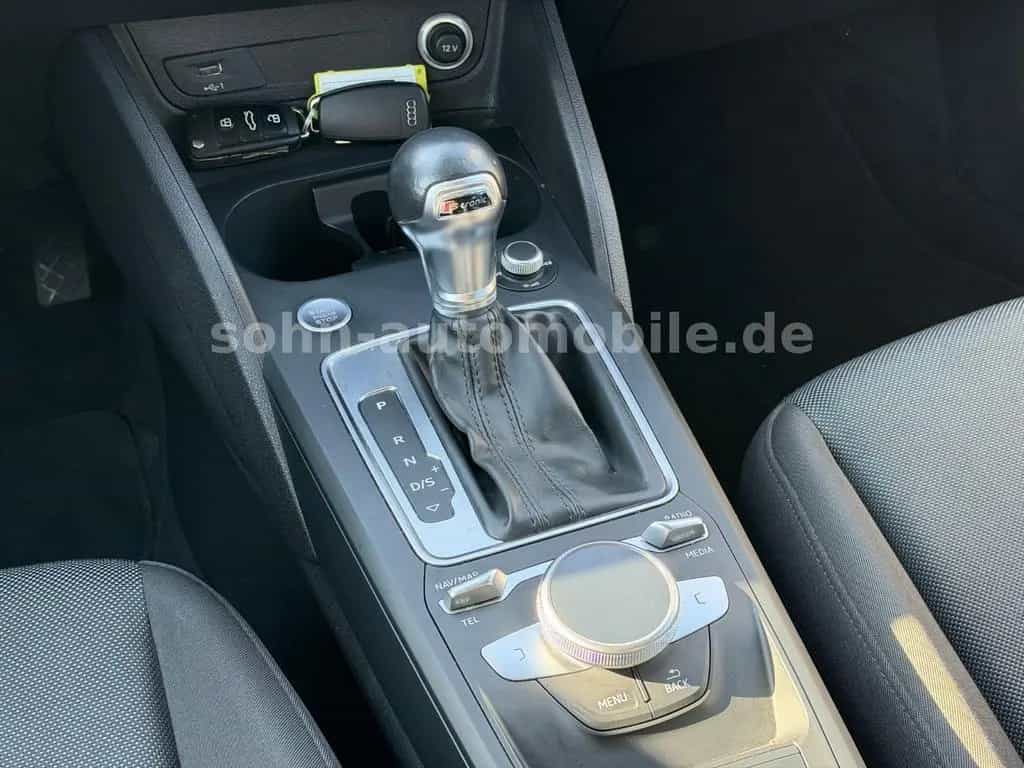 Audi Q2 35 TDI AUTOMATIK/Navi/Virtual/ACC/RFK/SHZ/AHK 09/2019-photo-27