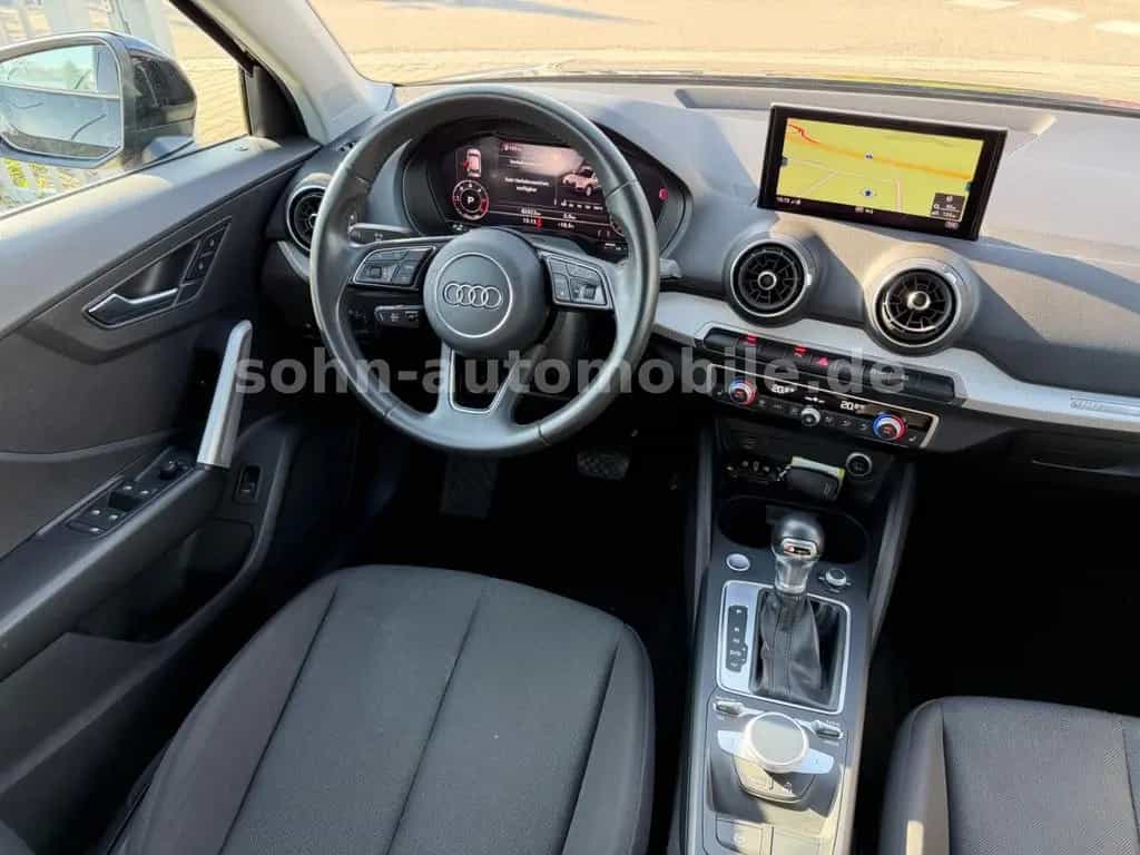 Audi Q2 35 TDI AUTOMATIK/Navi/Virtual/ACC/RFK/SHZ/AHK 09/2019-photo-35