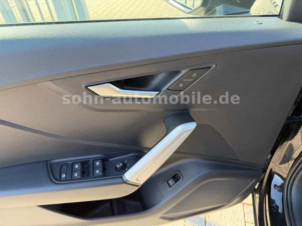 Audi Q2 35 TDI AUTOMATIK/Navi/Virtual/ACC/RFK/SHZ/AHK 09/2019-photo-36