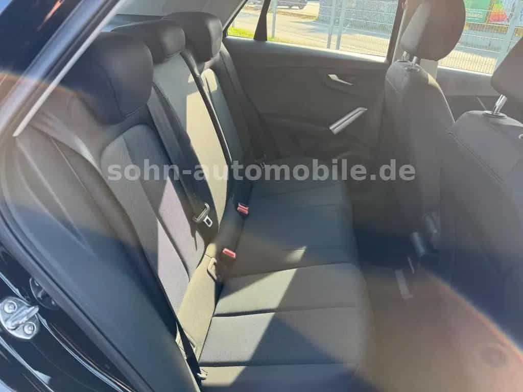 Audi Q2 35 TDI AUTOMATIK/Navi/Virtual/ACC/RFK/SHZ/AHK 09/2019-photo-38