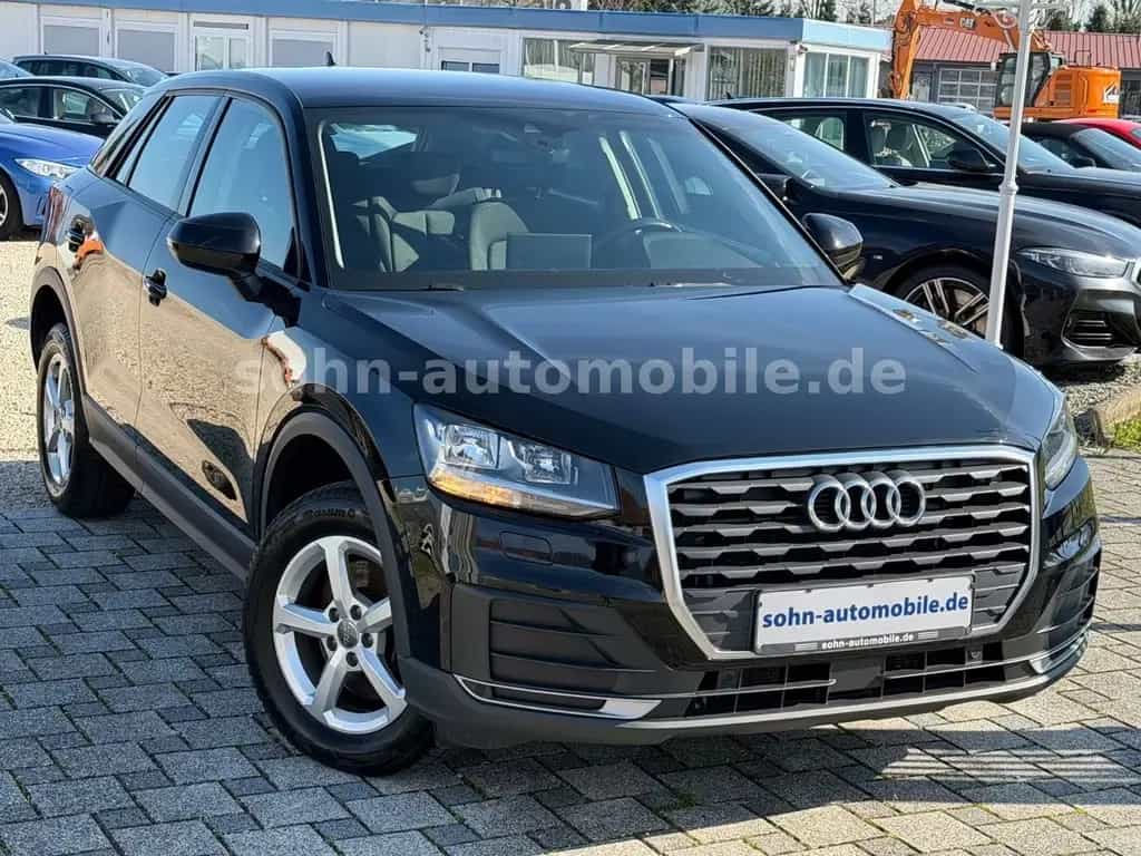 Audi Q2 35 TDI AUTOMATIK/Navi/Virtual/ACC/RFK/SHZ/AHK 09/2019-photo-4
