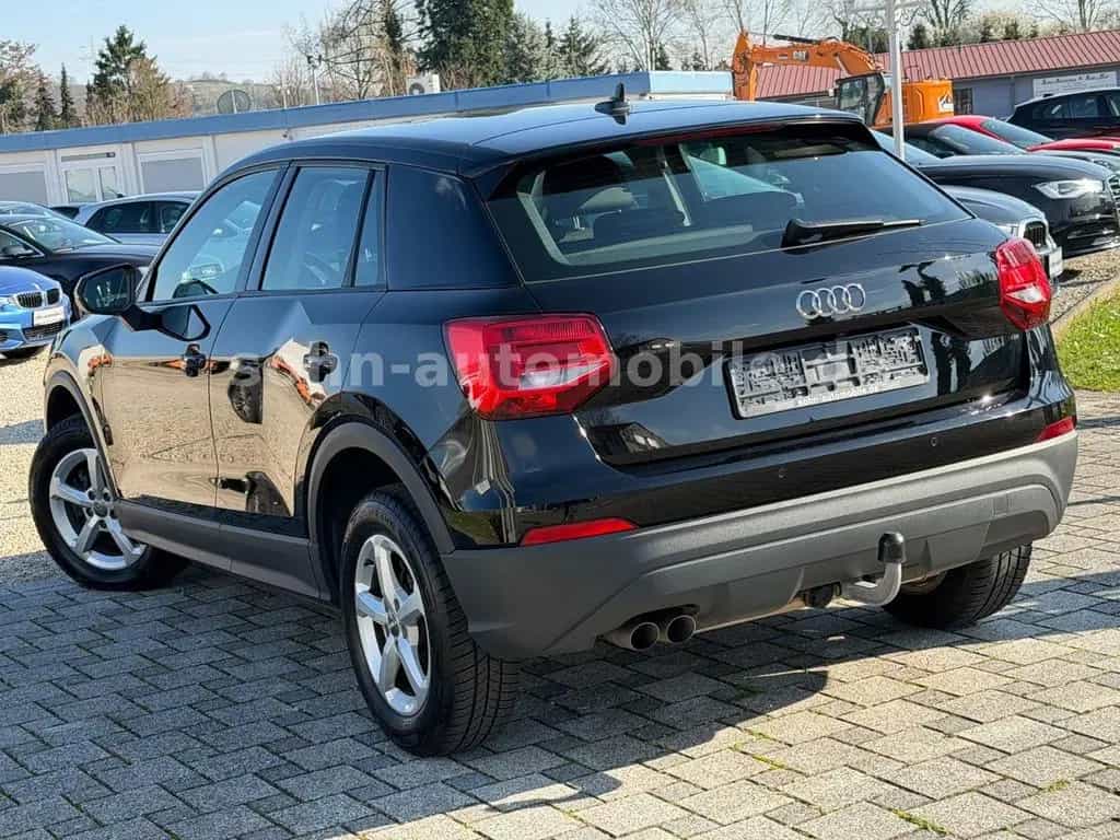Audi Q2 35 TDI AUTOMATIK/Navi/Virtual/ACC/RFK/SHZ/AHK 09/2019-photo-7