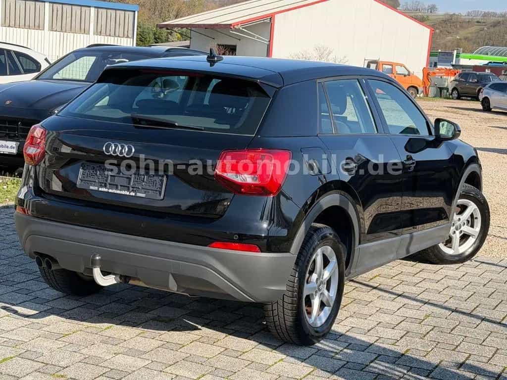 Audi Q2 35 TDI AUTOMATIK/Navi/Virtual/ACC/RFK/SHZ/AHK 09/2019-photo-9