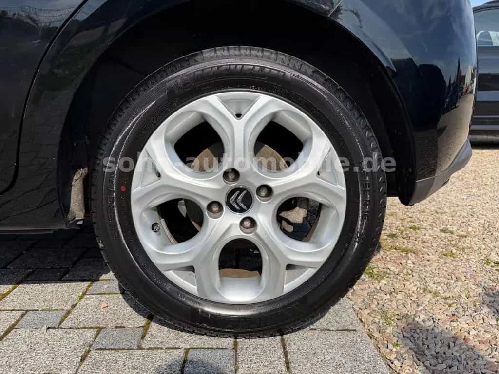 Citroën C3 Exclusive AUTOMATIK/42.000km/PDC/SHZ/Panorama 05/2013-photo-17
