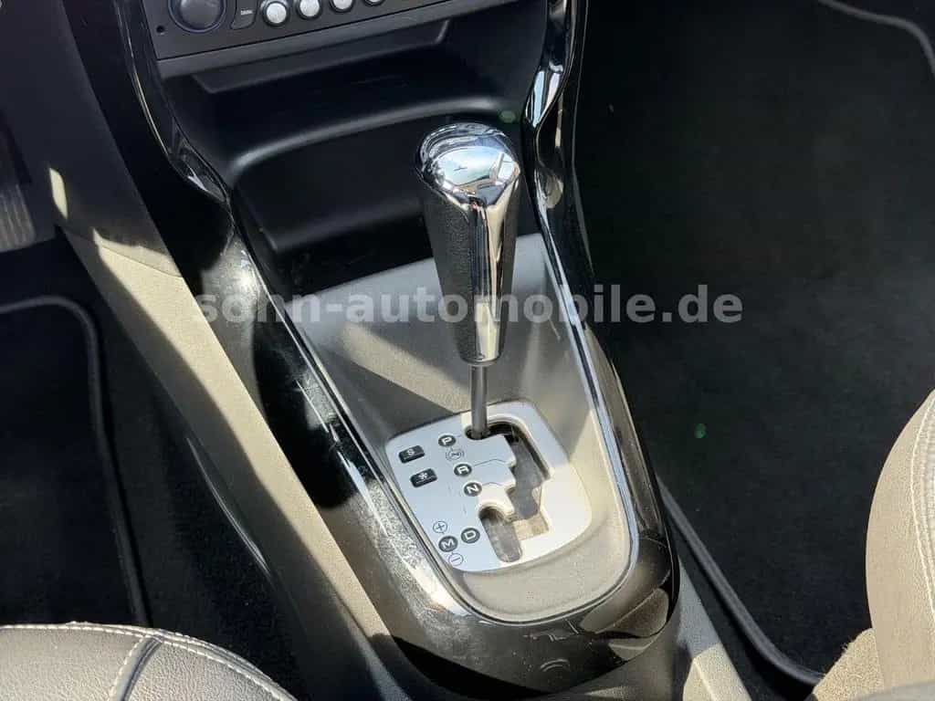 Citroën C3 Exclusive AUTOMATIK/42.000km/PDC/SHZ/Panorama 05/2013-photo-22