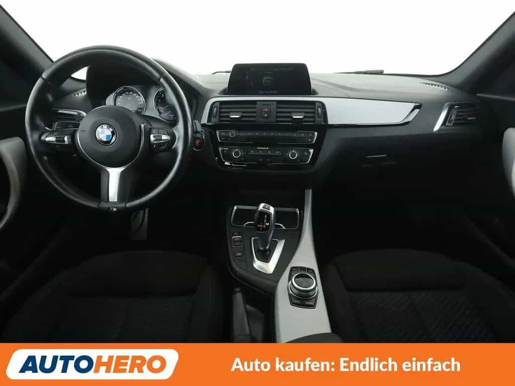 BMW 1 Series 120i Edition M Sport Shadow Aut.*NAVI*LED*TEMPO* 01/2018-photo-11
