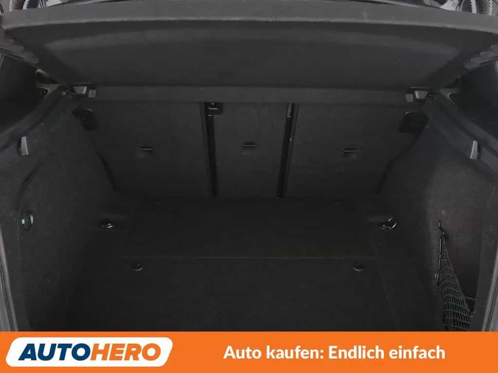 BMW 1 Series 120i Edition M Sport Shadow Aut.*NAVI*LED*TEMPO* 01/2018-photo-17