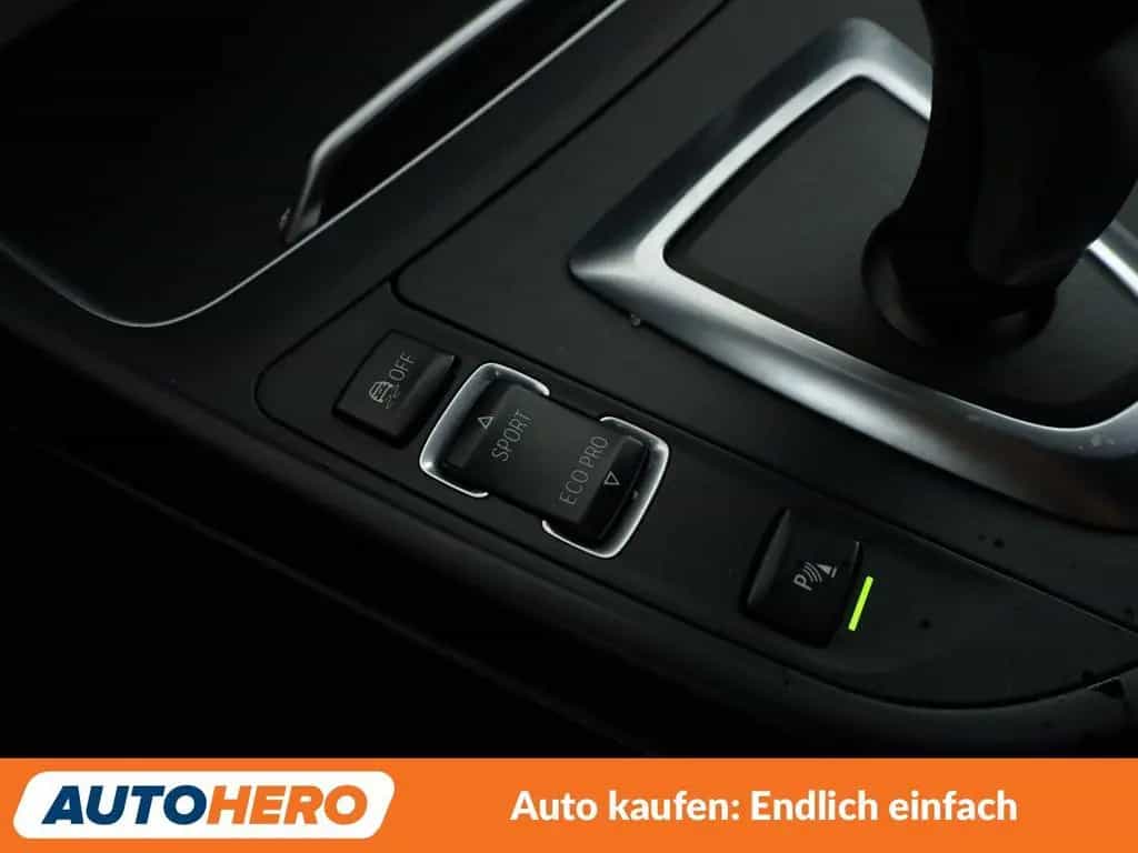 BMW 1 Series 120i Edition M Sport Shadow Aut.*NAVI*LED*TEMPO* 01/2018-photo-26