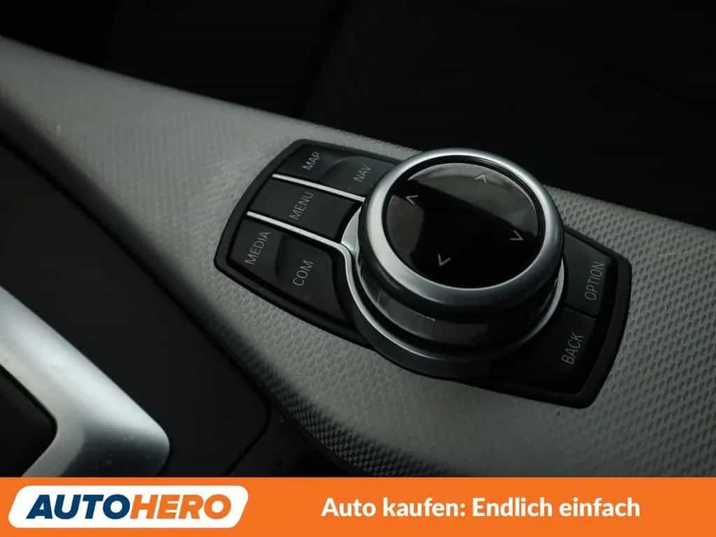 BMW 1 Series 120i Edition M Sport Shadow Aut.*NAVI*LED*TEMPO* 01/2018-photo-27