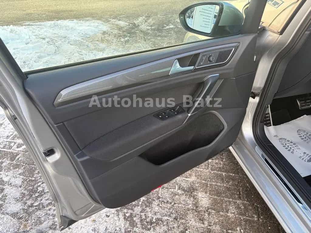 Volkswagen Golf Sportsvan VII Join 06/2018-photo-17