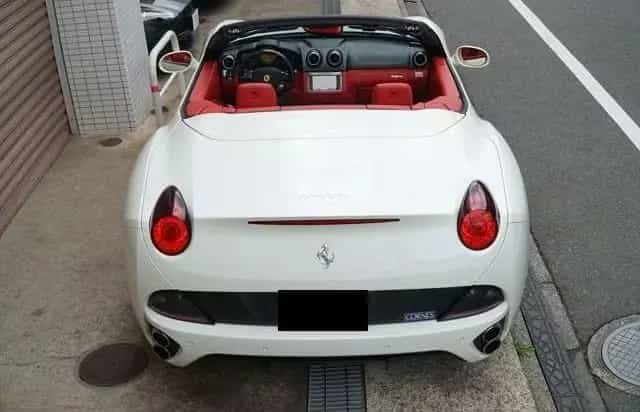 Ferrari California - 01/2010-photo-2