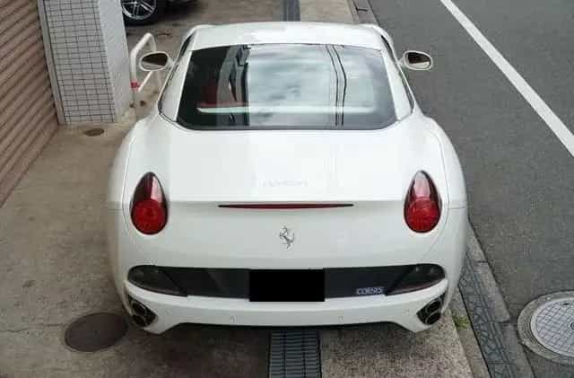 Ferrari California - 01/2010-photo-4