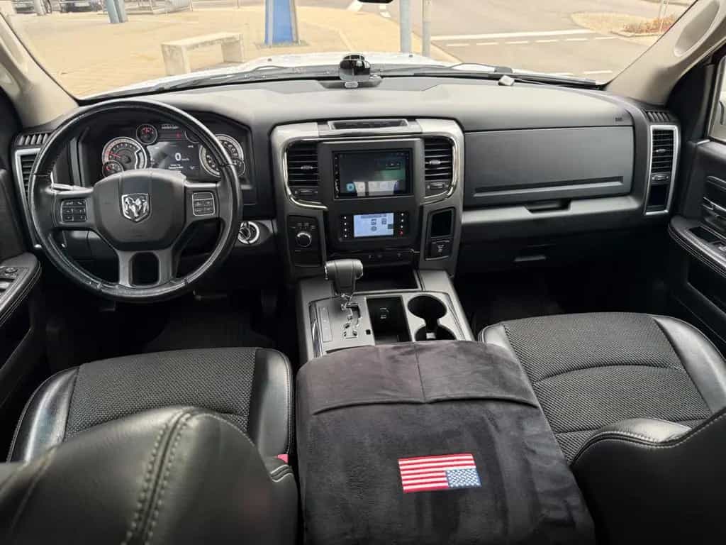 Dodge RAM 1500, 5,7 V8 , AHK , Tüv 09.2027... 11/2013-photo-20