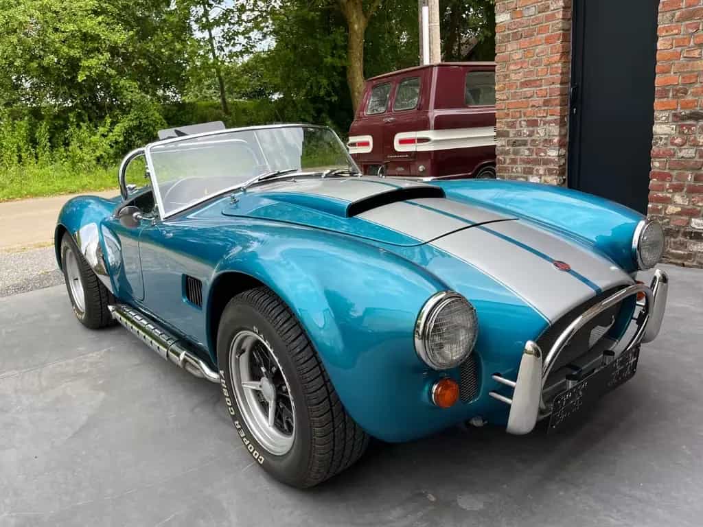 AC Cobra 06/1975-photo-2