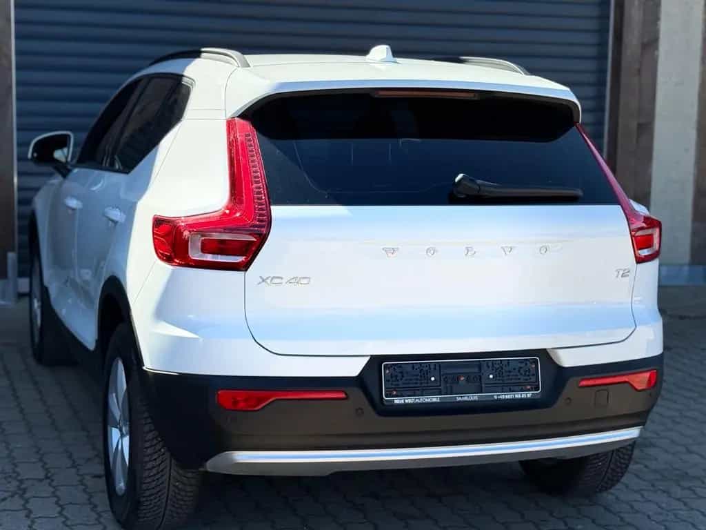 Volvo XC40 Momentum Core Aut/Navi/CAM/LED/Lane/VirtC/ 06/2021-photo-12