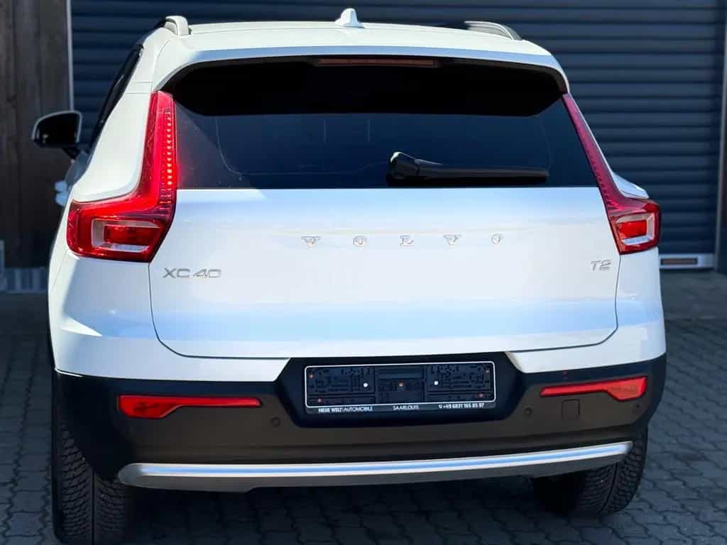 Volvo XC40 Momentum Core Aut/Navi/CAM/LED/Lane/VirtC/ 06/2021-photo-13