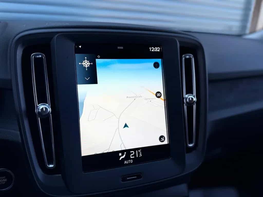 Volvo XC40 Momentum Core Aut/Navi/CAM/LED/Lane/VirtC/ 06/2021-photo-17