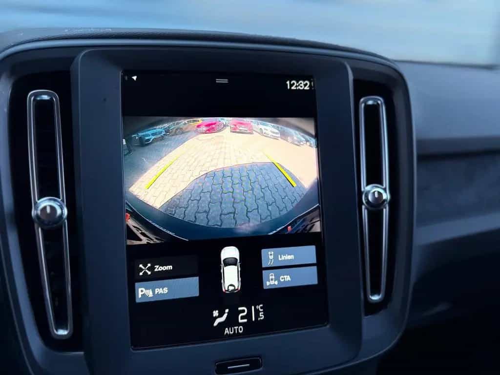 Volvo XC40 Momentum Core Aut/Navi/CAM/LED/Lane/VirtC/ 06/2021-photo-18