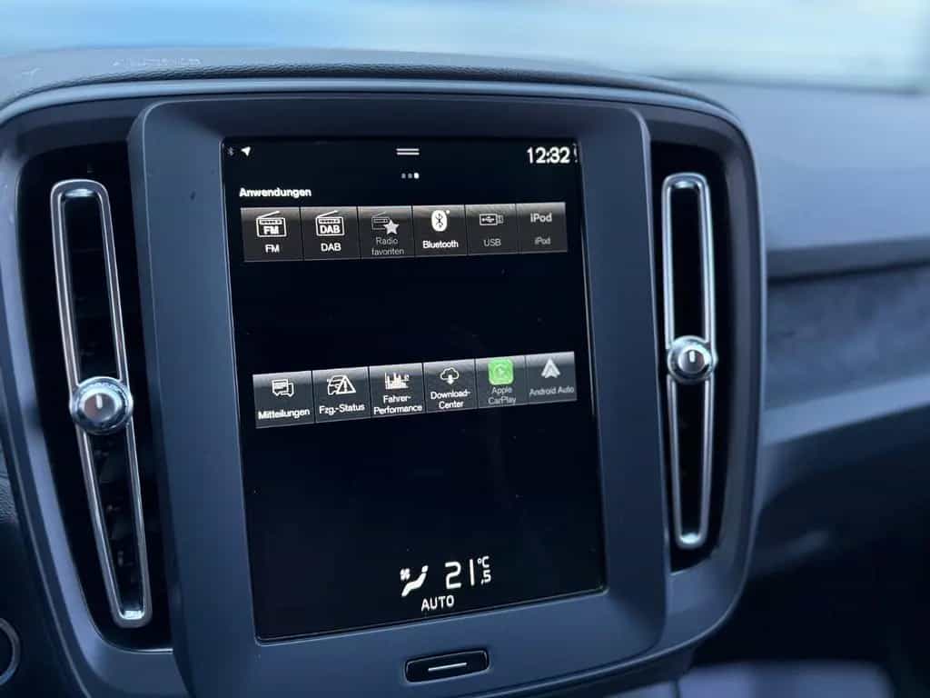 Volvo XC40 Momentum Core Aut/Navi/CAM/LED/Lane/VirtC/ 06/2021-photo-21