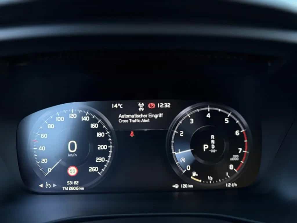 Volvo XC40 Momentum Core Aut/Navi/CAM/LED/Lane/VirtC/ 06/2021-photo-22