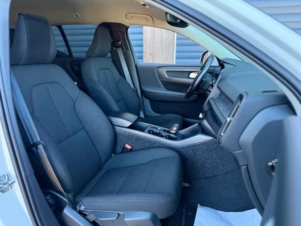 Volvo XC40 Momentum Core Aut/Navi/CAM/LED/Lane/VirtC/ 06/2021-photo-27