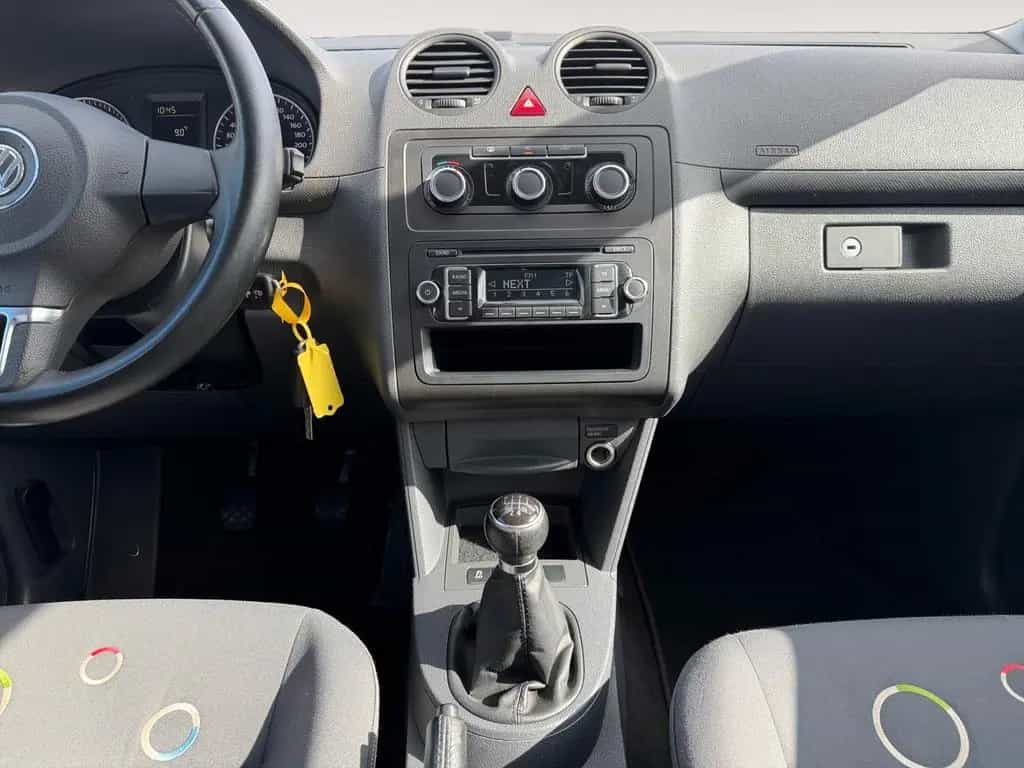 Volkswagen Caddy 1,2 TSI Roncalli Trendline*ROLLSTUHLRAMPE* 09/2012-photo-10