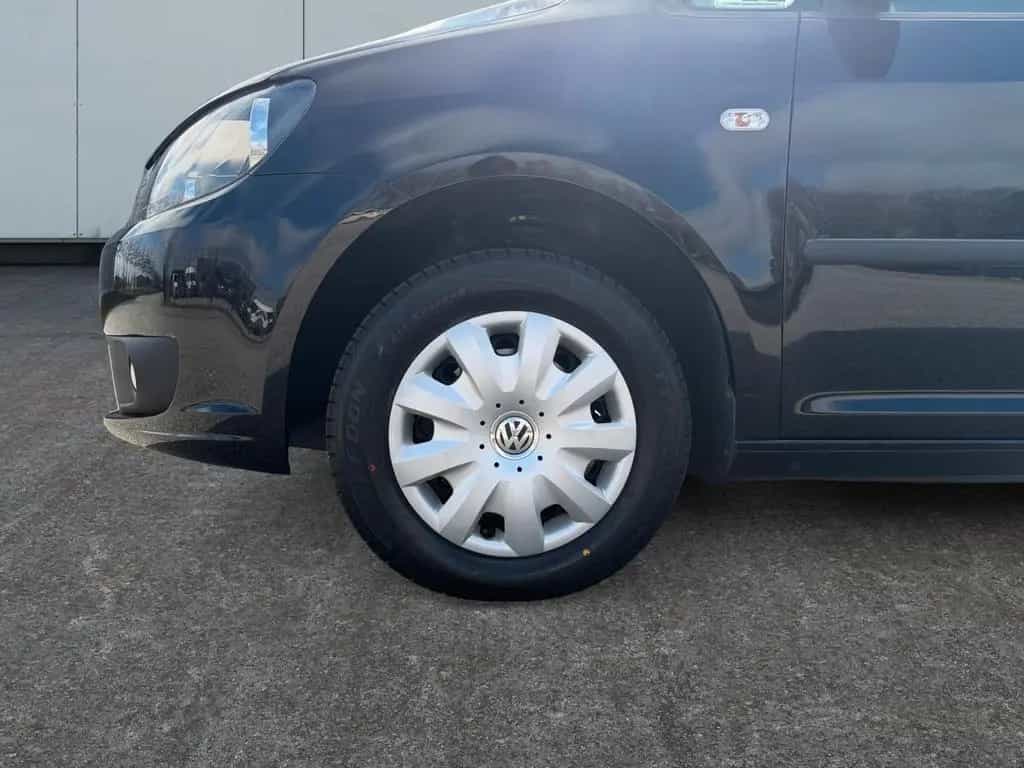 Volkswagen Caddy 1,2 TSI Roncalli Trendline*ROLLSTUHLRAMPE* 09/2012-photo-14