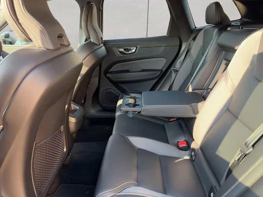 Volvo XC60 B4 Plus-Bright Aut PilotAssist BLIS Voll-LE 03/2023-photo-15