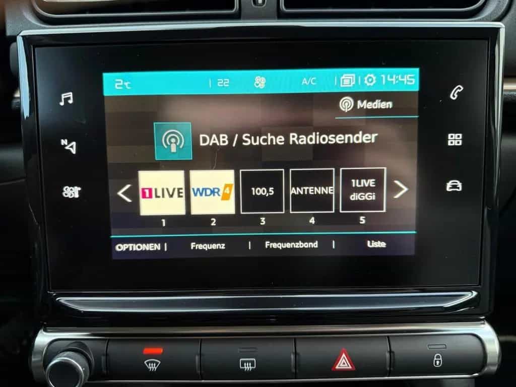 Citroën C3 1.2 PureTech 110 LED Navi PDC Kamera DAB 06/2020-photo-11